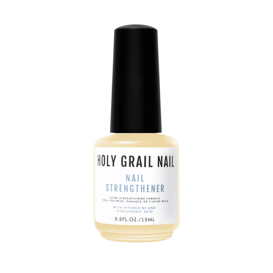 Nail strengthener treatment with hyaluronic acid and vitamin B5 for nail care