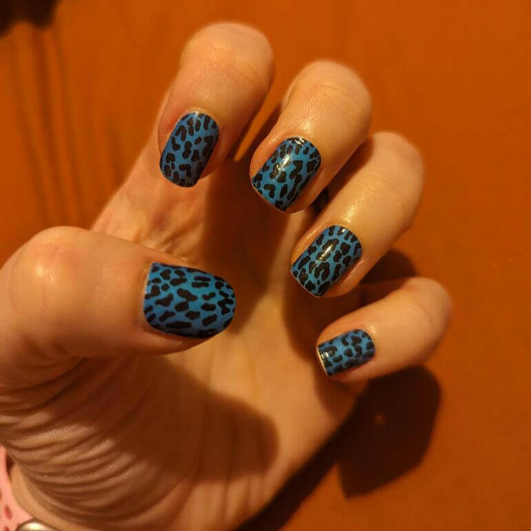 Holy Grail Nail Non-UV Nail Wraps Blue Leopard - Holy Classics (Non-UV Nail Wraps)