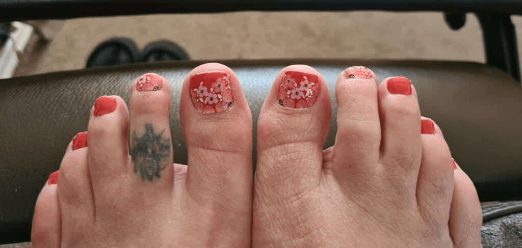 Daisy Red - Holy Classics (Non-UV Pedi Wraps)