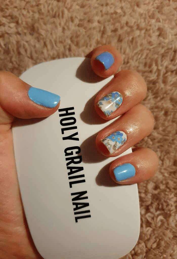 Daydreamer - Holy Classics (Non-UV Nail Wraps)