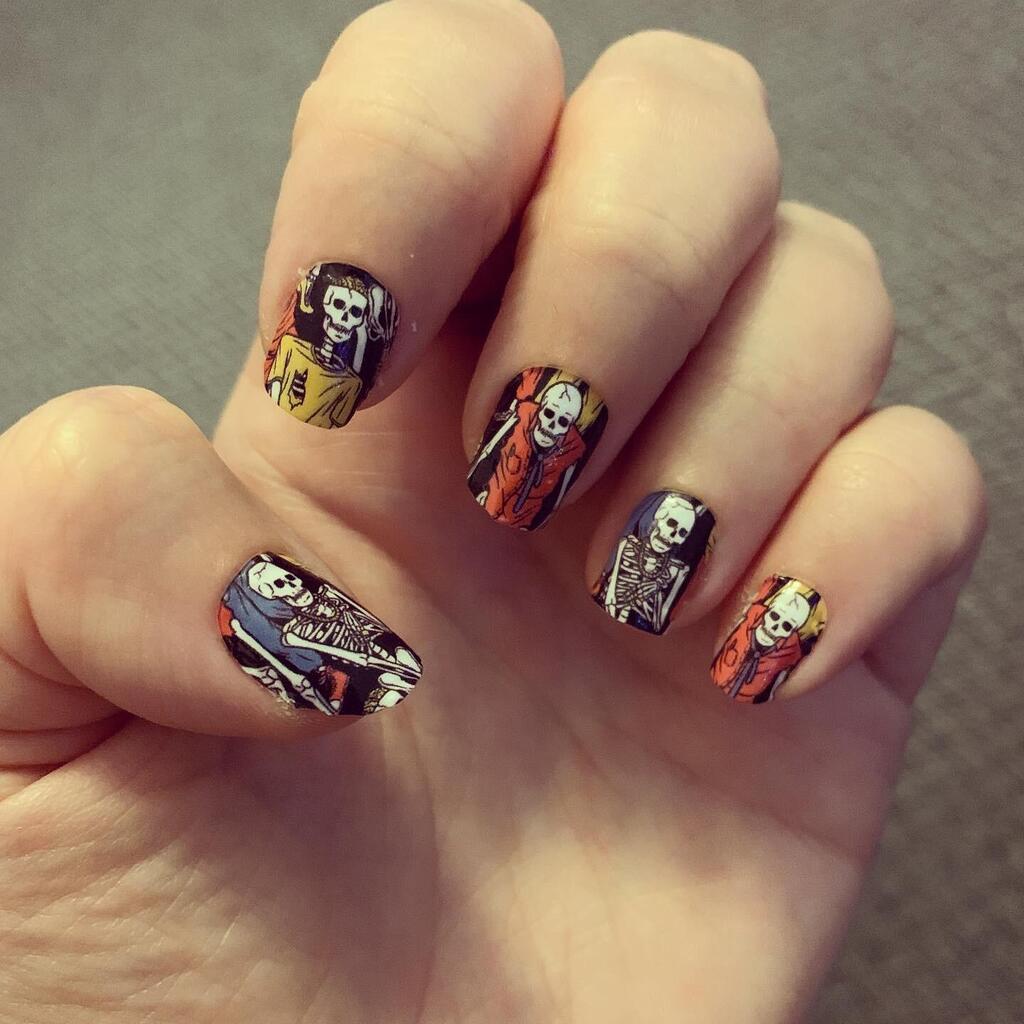 Laughing Til I'm Coffin - Holy Classics (Non-UV Nail Wraps)