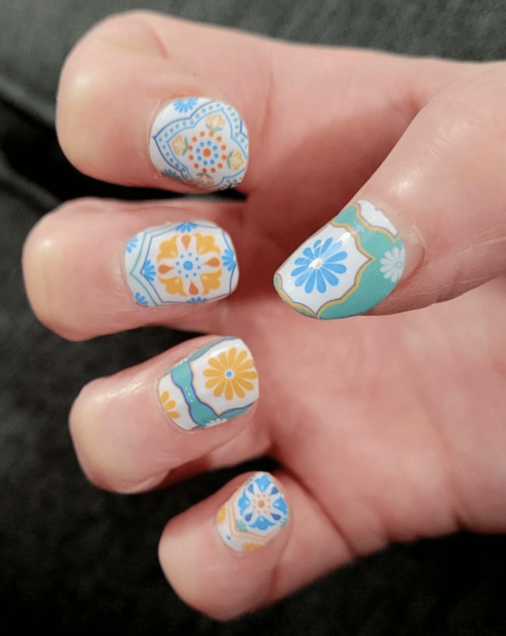 That 70's One - Holy Classics (Non-UV Nail Wraps)