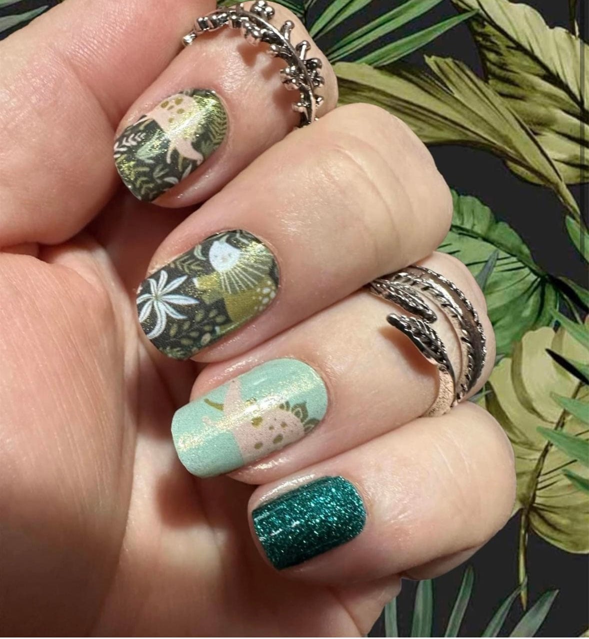 Prehistoric Planet - Holy Classics (Non-UV Nail Wraps)