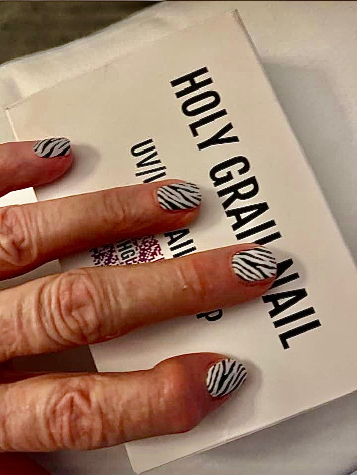 Holy Grail Nail Non-UV Nail Wraps Zebra - Holy Classics (Non-UV Nail Wraps)