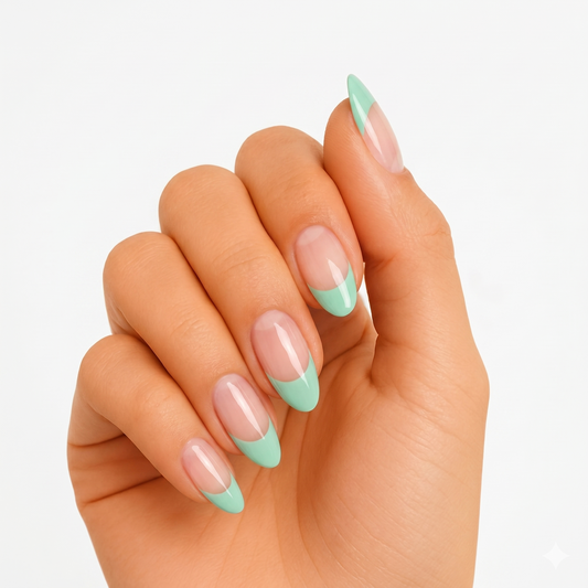 Mint French Mani - Gels