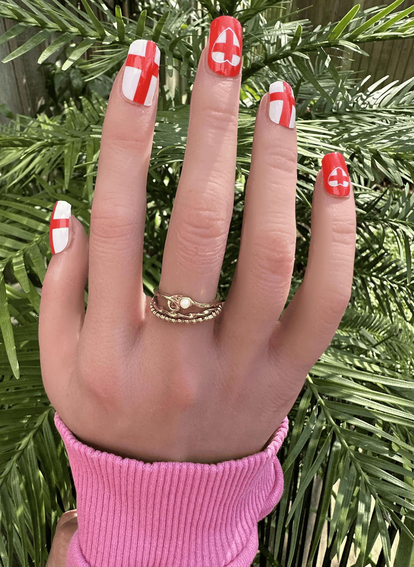 England - Holy Classics (Non-UV Nail Wraps)