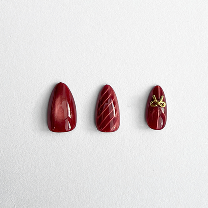 Gift Wrapped- Soft Gel Press Ons (Medium Almond)