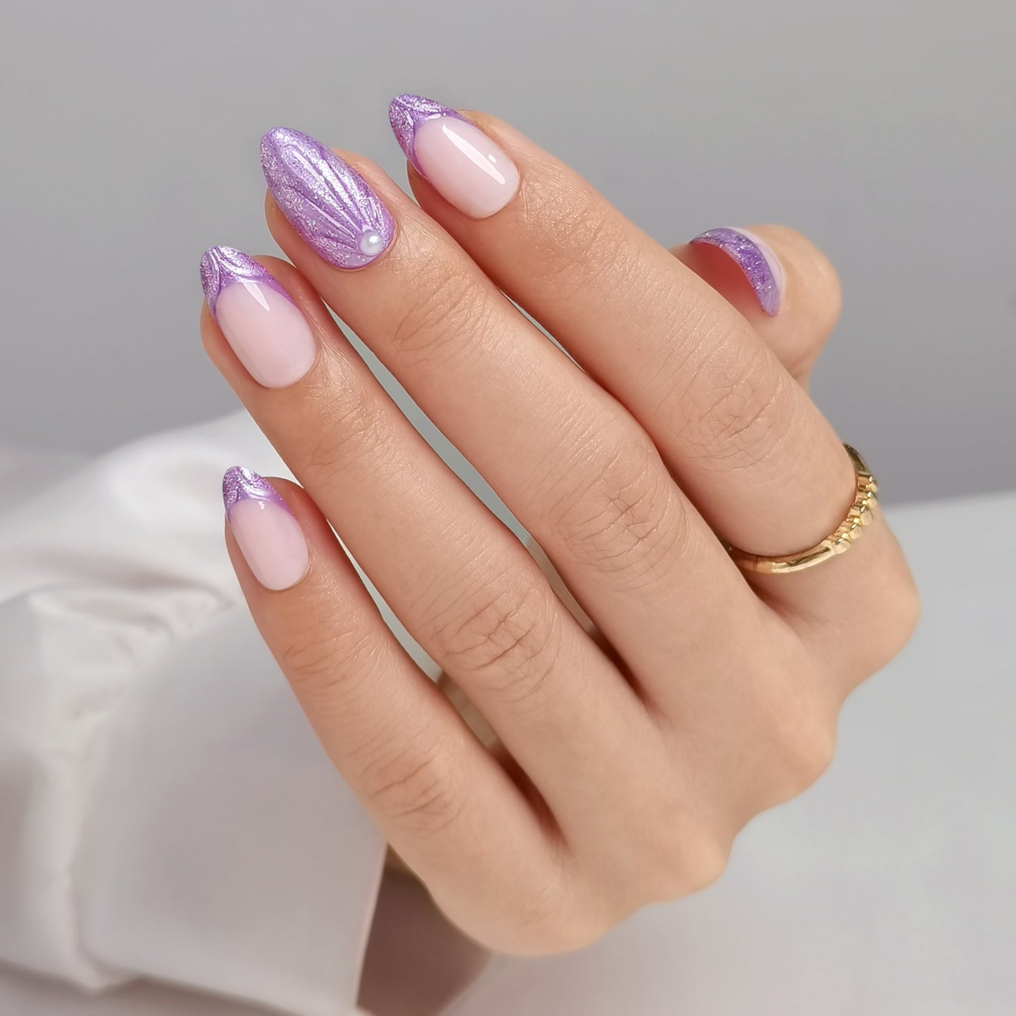 Out Of Office On - Soft Gel Press Ons (Short Almond)