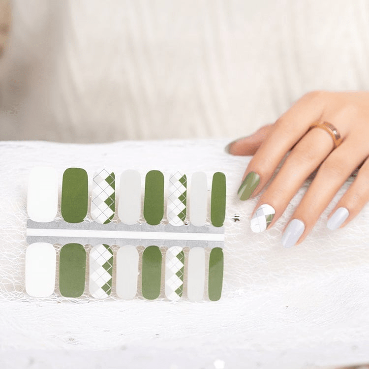 Check Green - Holy Classics (Non-UV Nail Wraps)