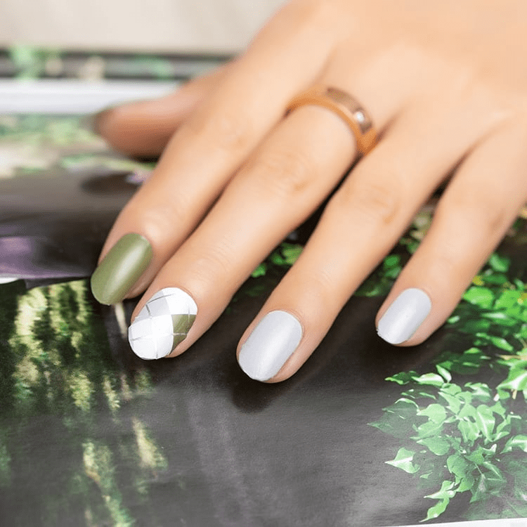 Check Green - Holy Classics (Non-UV Nail Wraps)