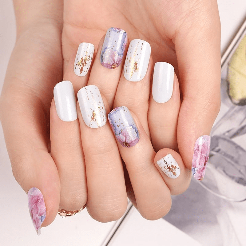 Blousy Blossoms - Holy Classics (Non-UV Nail Wraps)