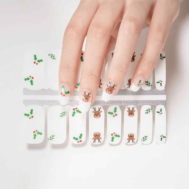 Mistletoe and Reindeer - Holy Classics (Non-UV Nail Wraps)