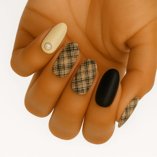 Holy Grail Nail Non-UV Nail Wraps Boucle - Holy Classics (Non-UV Nail Wraps)