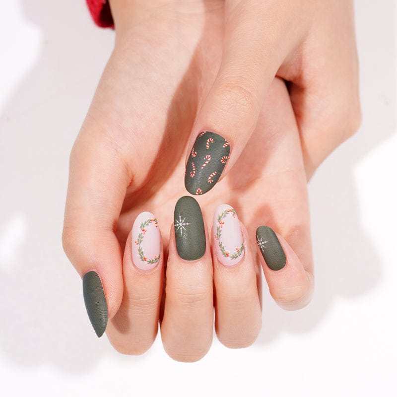 Holy Grail Nail Non-UV Nail Wraps Holly Jolly