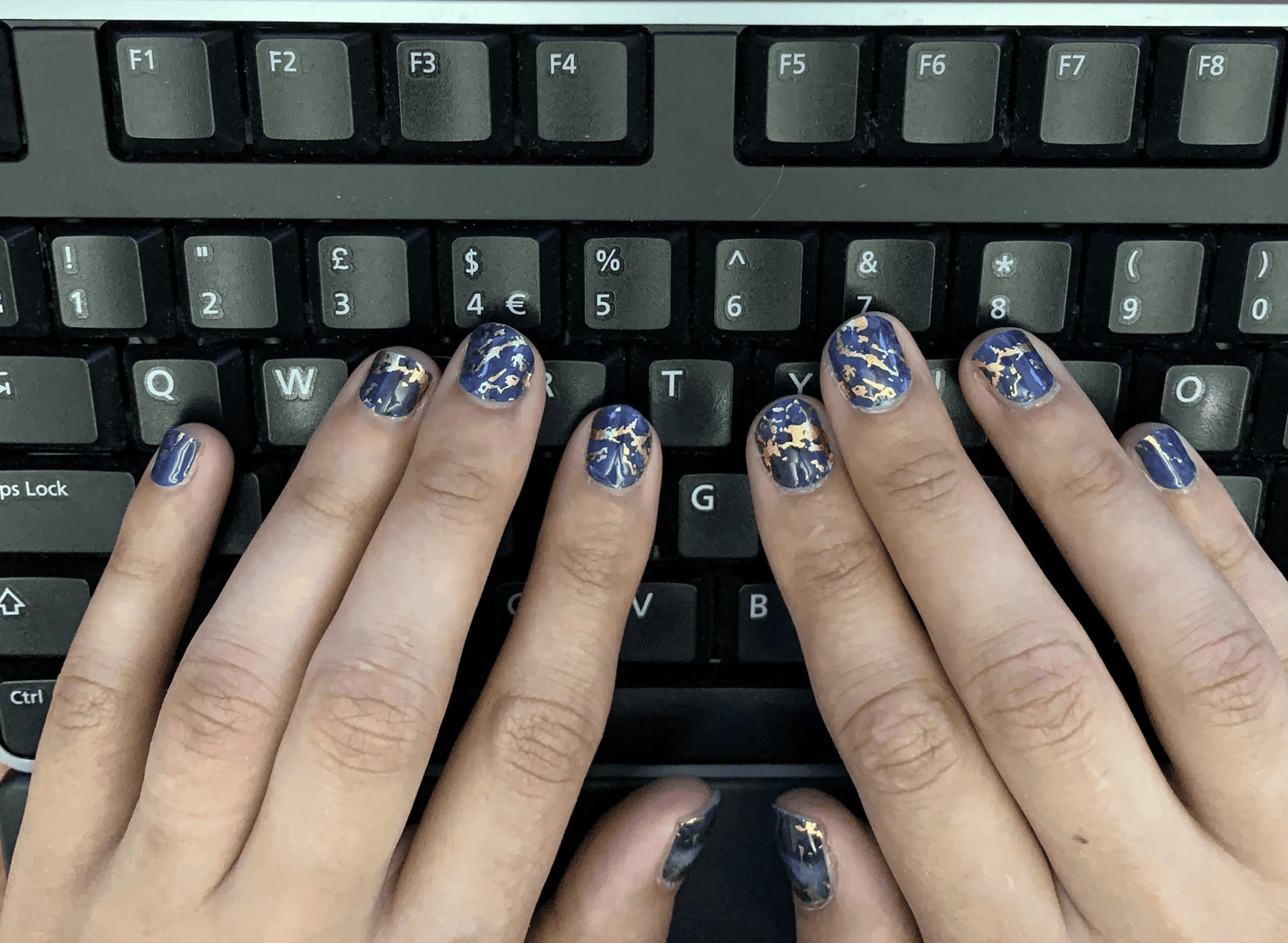 Holy Grail Nail Non-UV Nail Wraps Lapis Lazuli - Holy Classics (Non-UV Nail Wraps)