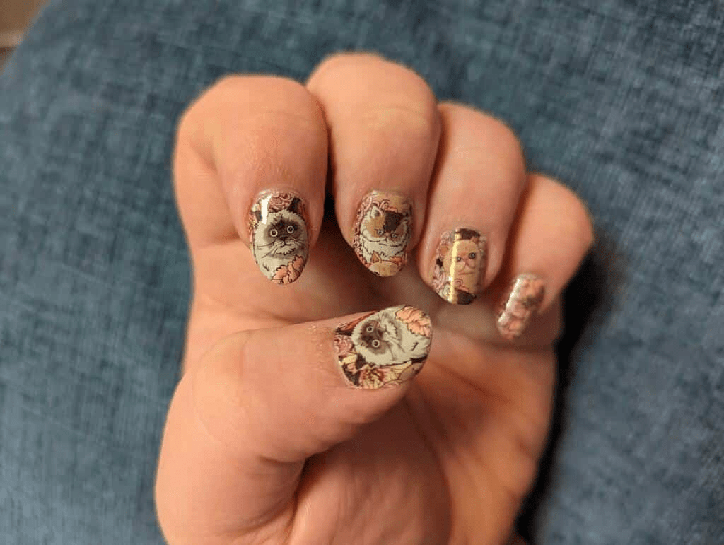 Holy Grail Nail Non-UV Nail Wraps Love Cats - Holy Classics (Non-UV Nail Wraps)