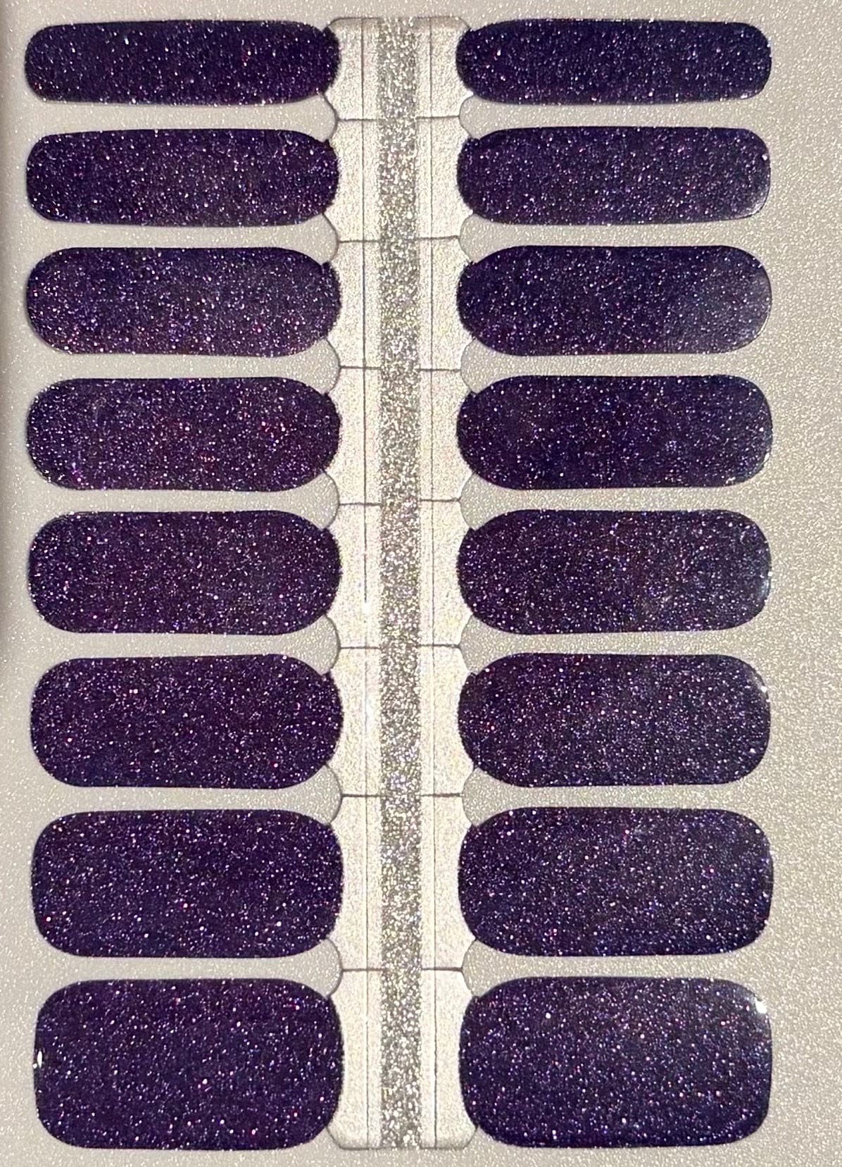 Holy Grail Nail Non-UV Nail Wraps The Purple One - Holy Classics (Non-UV Nail Wraps)