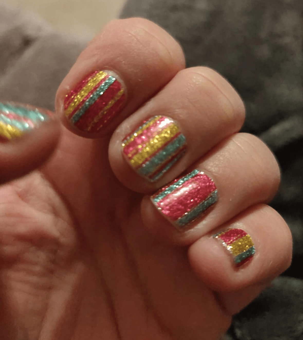 Roller Stripes (Glitter) - Holy Classics (Non-UV Nail Wraps)