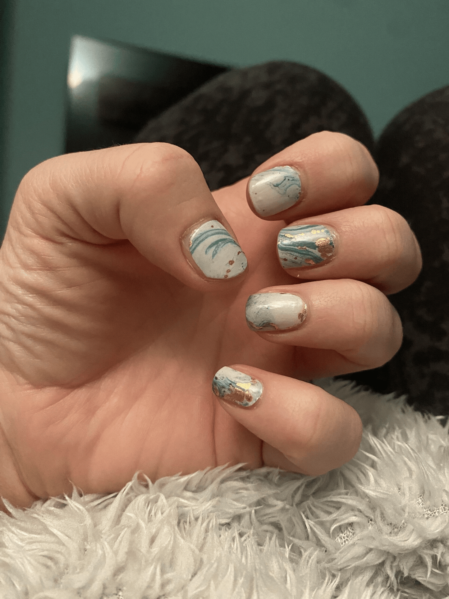 Oil on Water – Holy Classics (Non-UV Nail Wraps)