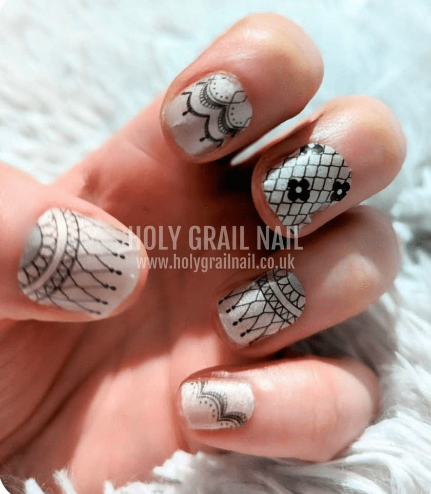 Victoriana - Holy Classics (Non-UV Nail Wraps)