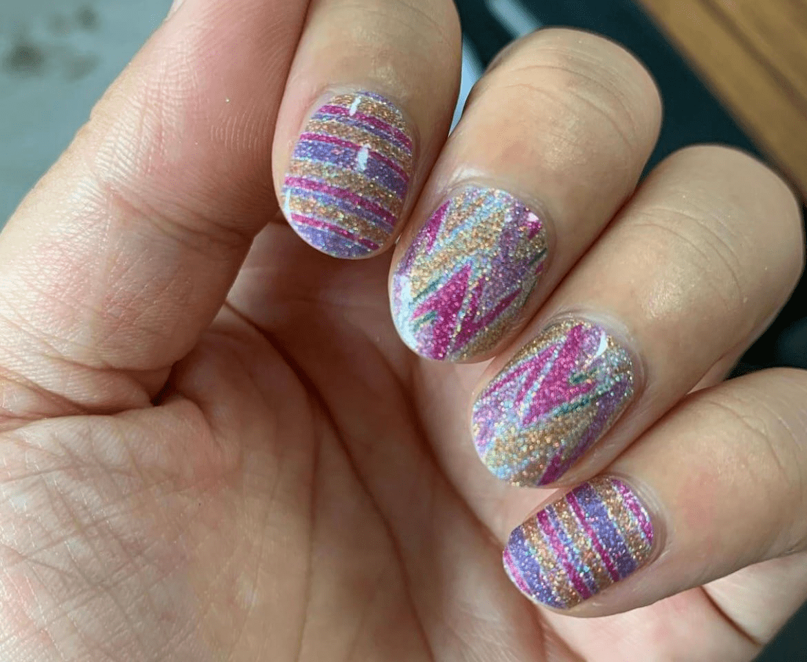 Sweet Surprise - Holy Classics (Non-UV Nail Wraps)