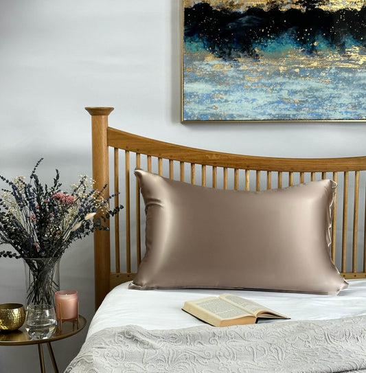 SILK LAB Silk Pillowcase Silk Pillowcase - Light Gold